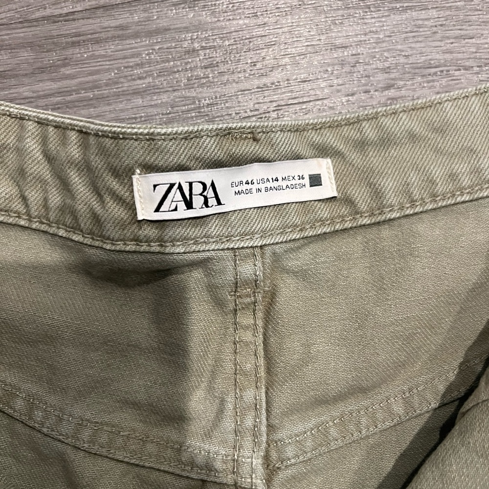 High waisted Zara Shorts Size 14